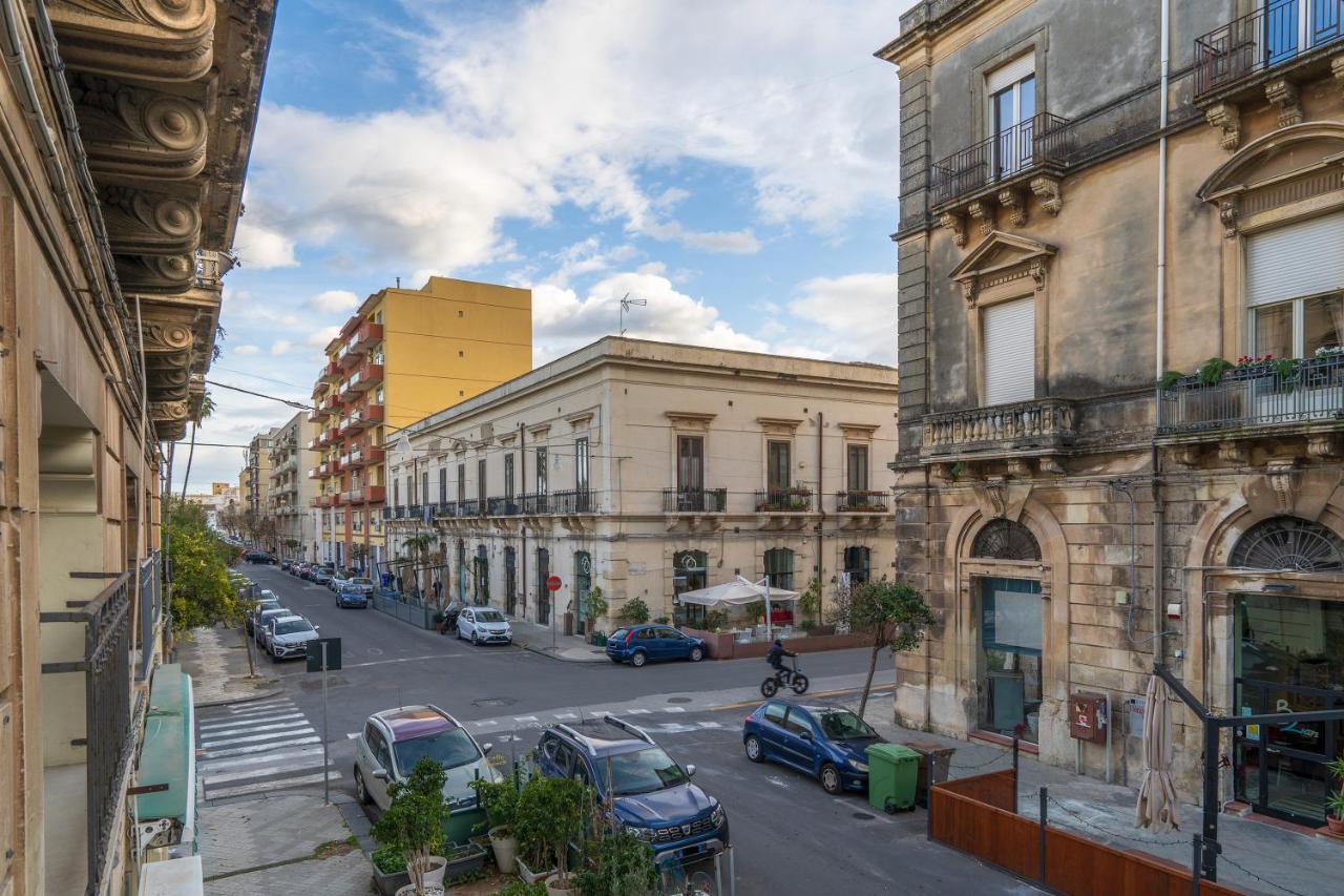 Ad Un Passo Da Ortigia Apartment Syracuse Bagian luar foto